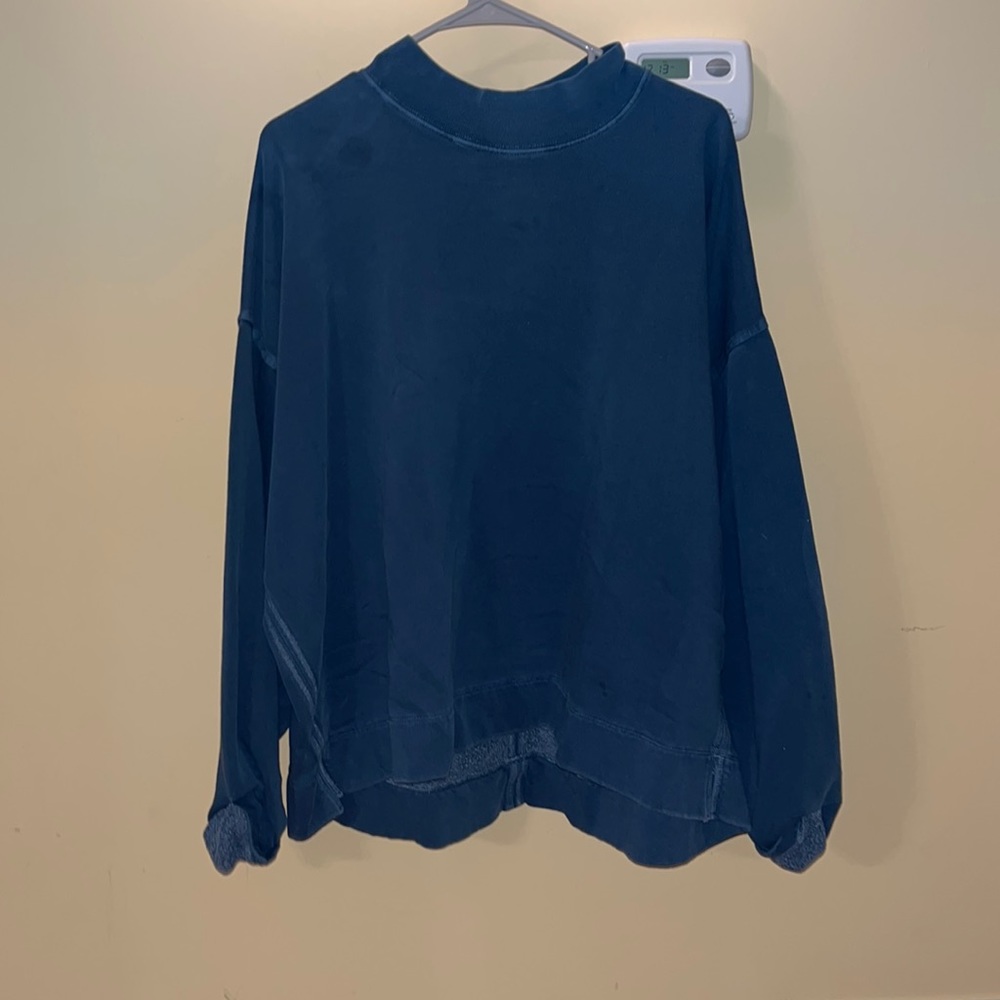 Blue Oversized Pullover
